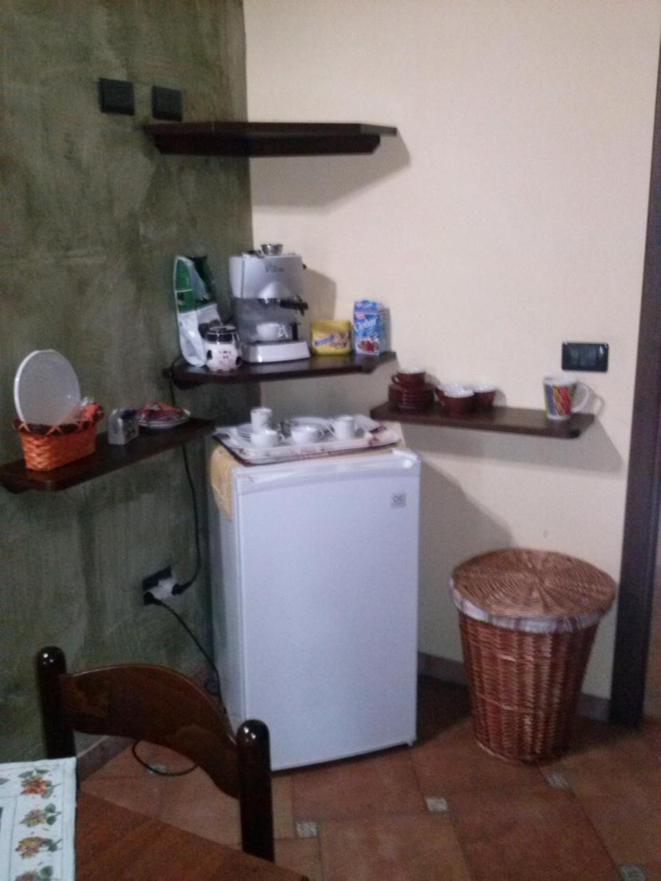 Profumi Di Ginestre Bed and Breakfast Passopisciaro Exteriör bild